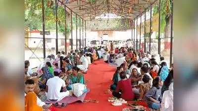 For 285 inmates of Naini Central Jail, the festival of Rakshabandhan on Friday brought