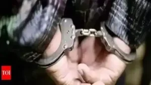 Three ​held for ​covering ​railway ​signal to ​target ​passengers in Prayagraj