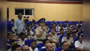 Kharge hears cops' concerns — From beat duty to boardroom