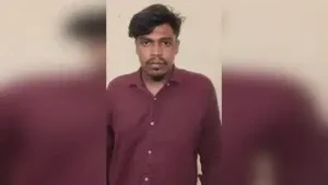Chennai: A 24-year-old history-sheeter was hacked to death near a burial ground in Kelambakkam