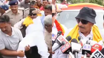 Nagaraj had earlier also called for a Karnataka-Tamil Nadu border blockade over the Cauvery