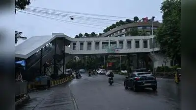 Pedestrians said crossing the road becomes particularly difficult during peak hours, forcing