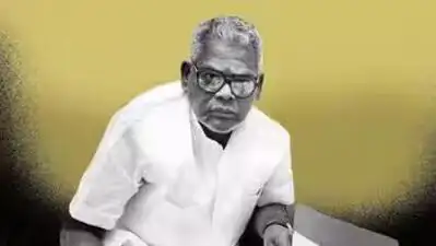 Chennai: Political leaders from Tamil Nadu paid rich tributes to Congress stalwart and Tamil