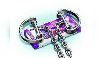 Cops suspended for extortion