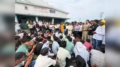 Tribal students begin march from Amravati to Yavatmal over their demands