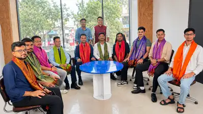 How aspirants turn guides to pass on baton of success