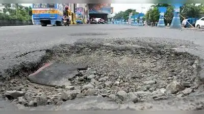 Rain has opened up craters and potholes along Eastern Metropolitan Bypass, making travel