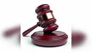 HC relief to late govt employee dismissed from service; argues charge defective