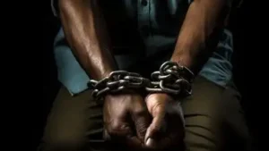 16 years since Rs 20 lakh heist in Mumbai, ex-driver of Mandhana Industries convicted; receives