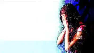 Man sexually abuses 14-year-old daughter
