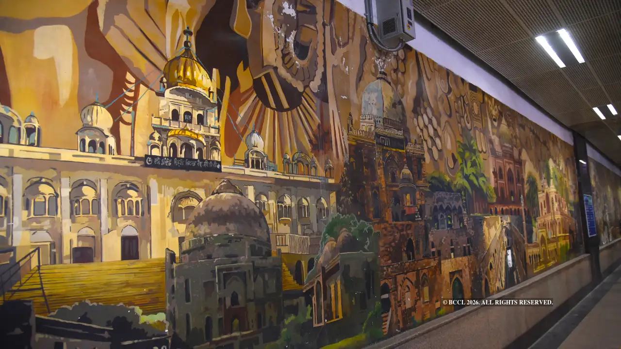 Ever look up mid-commute to find the Delhi Metro doubling as an art gallery?