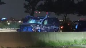 3 killed and 4 injured in Brooklyn Belt Parkway Crash/Image: X