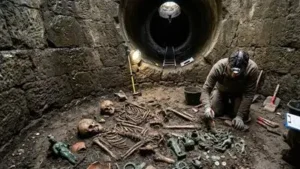 Archaeologists have uncovered an unusual ritual well at Kainua: The wider industry impact
