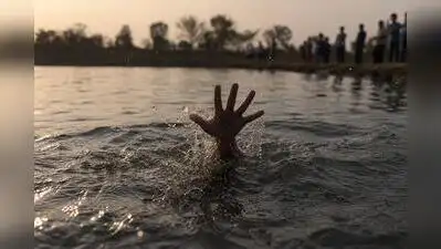 A 15-year-old boy drowned in Kamwari River in Bhiwandi on Wednesday morning after he allegedly