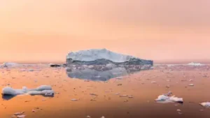 We're talking about 76 square kilometers of ice, roughly the size of Manhattan , snapping off