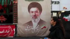 Iran's Supreme Leader Ayatollah Mojtaba Khamenei on Sunday urged Gulf rulers to identify