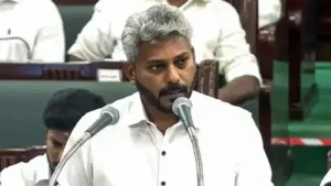 Tamil Nadu finance minister Marie Wilson is not the King of England; he cannot say that he will