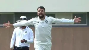 J&K spinner Abid Mushtaq's five-for tightens North Zone's grip — Duleep Trophy