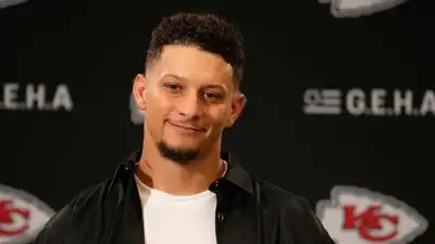 “Greeny (Mike Greenberg), you may recall that last year Patrick Mahomes was running for his life