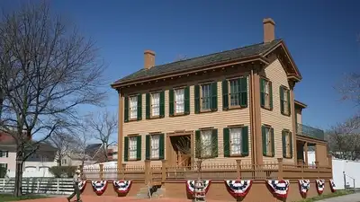 In 1887, Robert Lincoln transferred his family home to Illinois with conditions for its