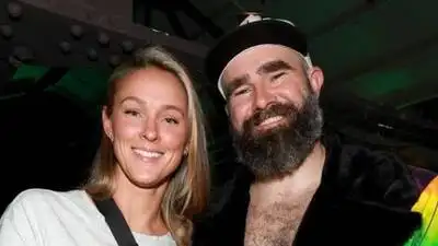 Jason Kelce calls out Kylie Kelce after she uses his viral pants ripping moment in Judy Wang's