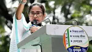 A case has been filed against Mamata Banerjee and Trinamool Chhatra Parishad organisers
