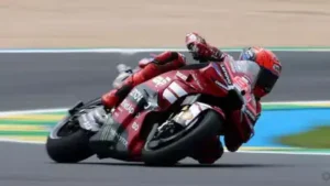 With several riders already crashing in qualifying and the track still proving unpredictable