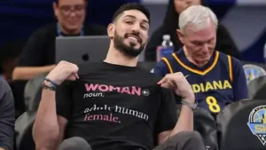 Enes Kanter Freedom was pulled out of Wintrust Arena during the third quarter of Sunday's