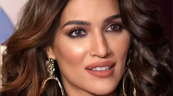 From chocolate brown to burgundy, here are 5 hair colours that look stunning on Indian skin