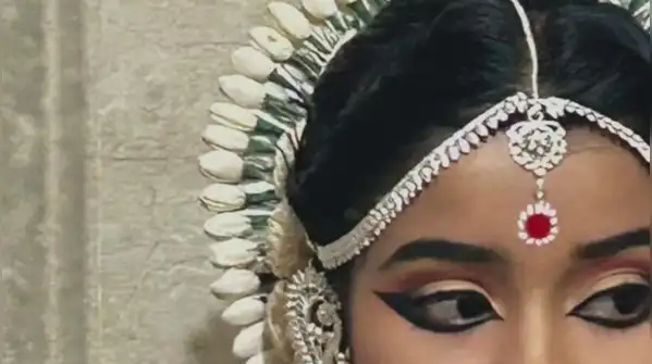 What is kumkum? Why do Indians apply this sacred red forehead mark, and what does it really