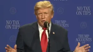 Has Trump changed his hairstyle, or is he wearing a new wig? — Within hours, speculation