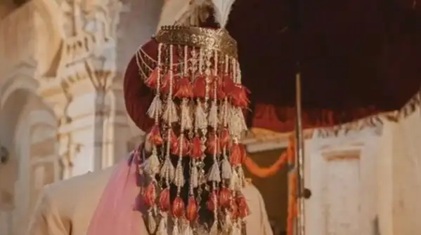 Let’s understand why Indian grooms, mainly in the North, wear this