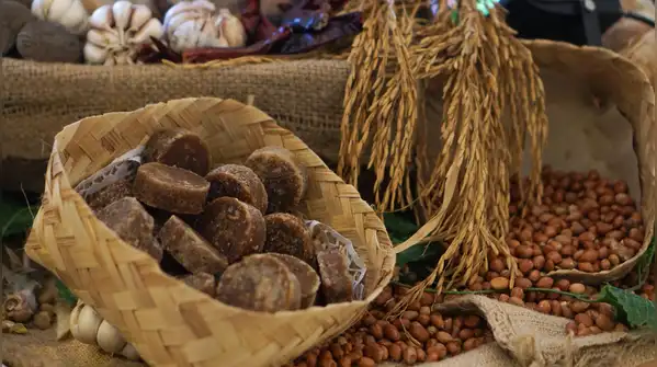 9 natural Indian sweeteners and how to use them — Sugar price hike by Rs 8 per kg
