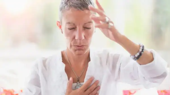 Intuition or fear? 5 ways to tell what your gut is really telling you