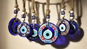 5 signs traditionally linked to the evil eye