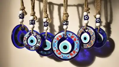 5 signs traditionally linked to the evil eye