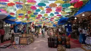 Festive markets in Delhi reward a bit of strategy