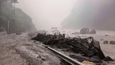 Flash floods and mudslides have killed hundreds and left more than 1,300 people missing along