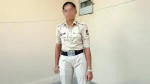 Railway Police have arrested a 28-year-old Chennai-based mason for allegedly assaulting a woman