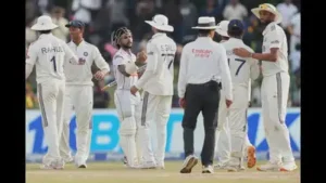 (AP) Sri Lanka's Sonal Dinusha is congratulated by the India's team members at the end