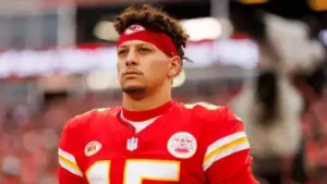 "The toughest part is trusting your body": NFL analyst raises concerns over Patrick Mahomes'