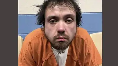 US man steals fire truck from crews battling his burning home in New Hampshire, crashes it