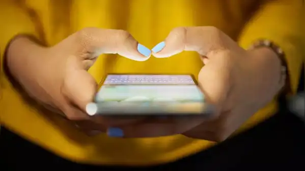 PC: AI Generated 10 / 10 WhatsApp argues the new parent-managed: The wider industry impact