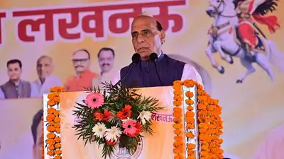 Singh said Rani Avantibai Lodhi had displayed extraordinary courage while confronting