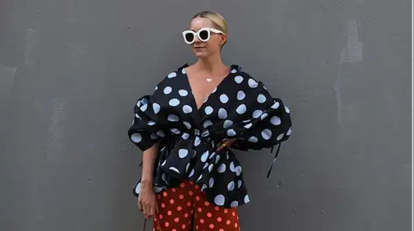 So, let’s take a look at some trendy prints that are taking over fashion this season