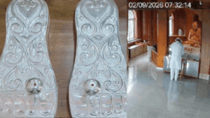 On September 2, the silver Charan Paduka was reported stolen from the Shree Swami Samarth temple