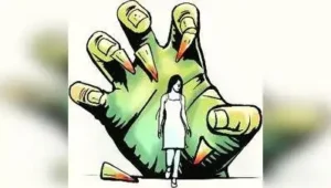Kolkata: Police have launched a probe following a complaint by a 26-year-old woman who was