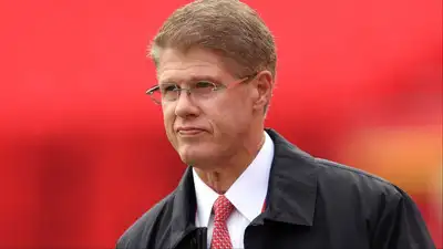 Kansas City Chiefs owner Clark Hunt's heartwarming act for fans contrasts with controversy