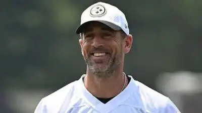 Aaron Rodgers fires back at Danica Patrick over 2020 split as conflicting breakup stories spark