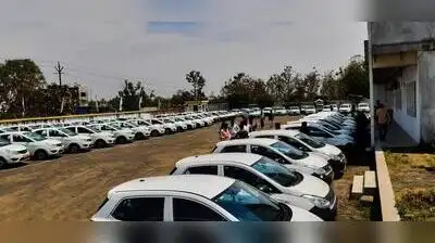 Maharashtra govt tightens rules for Uber & Ola drivers, seeks Marathi, domicile proof in 3 months